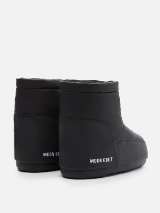 Botas de goma negras sin cordones